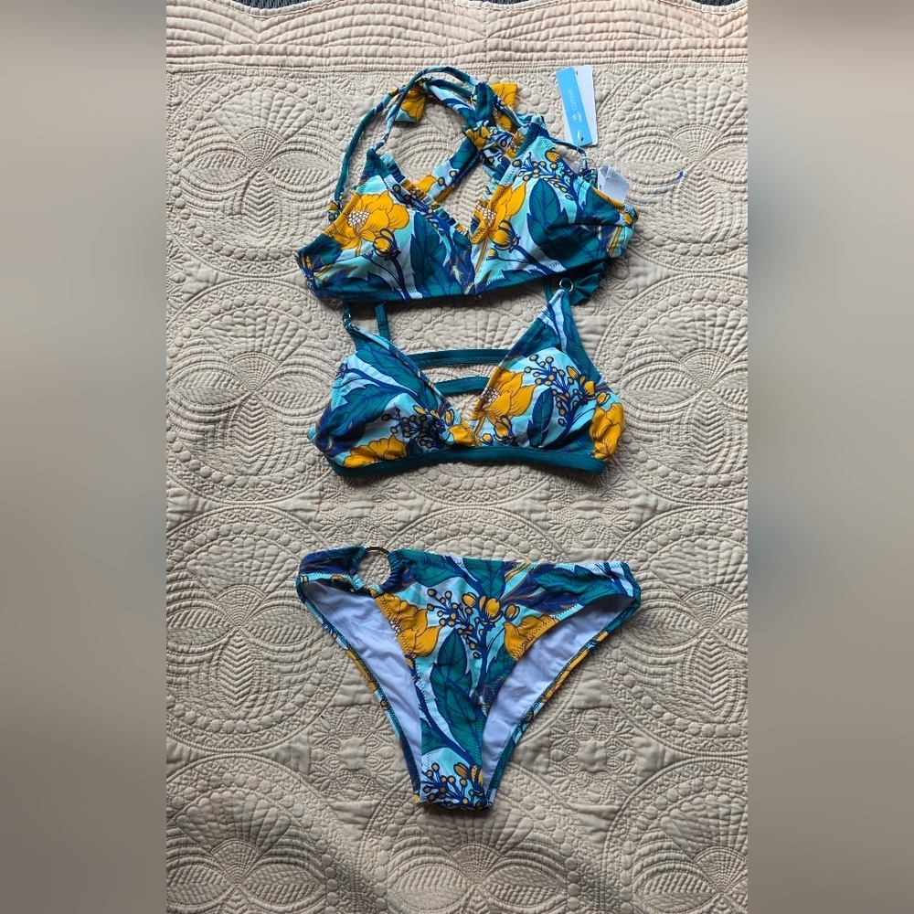Cupshe Blue and Yellow Floral Bikini